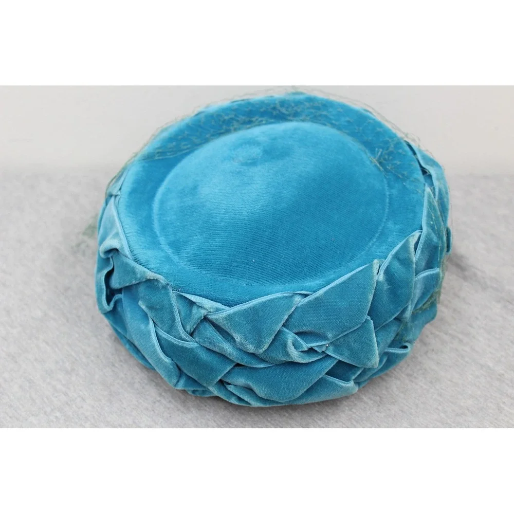 Vintage Hat Women OS Blue Pillbox Braided Velvet Veiled Mid Century Retro